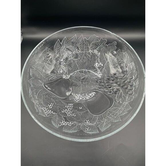 Beautiful Glass Bowl Embossed Fruit and Leaves - Picture 7 of 7